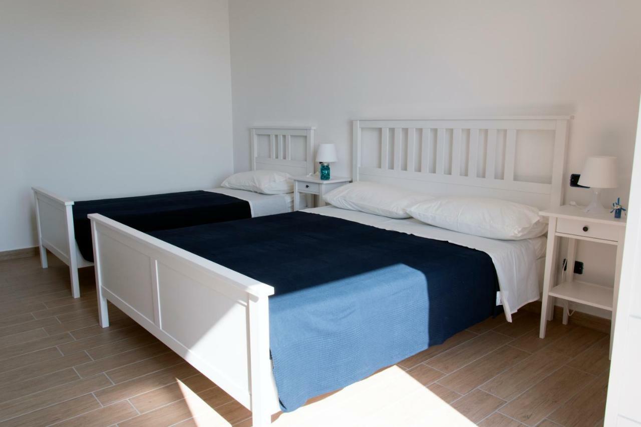 L'Oasi Di Giorgia Bed & Breakfast Читадела дел Капо Екстериор снимка
